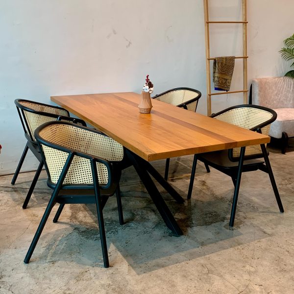 Bella Dining Table - Image 4